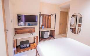 Indie Stays Studio Kharadi