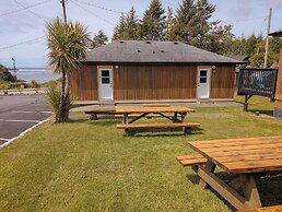 Little Beach Resort