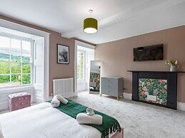 Snowdonia Manor