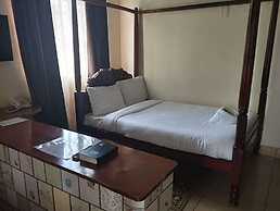 Nuru Palace Hotel