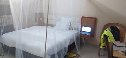 Nuru Palace Hotel