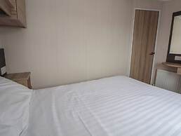 Caravan B8