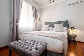Asty Luxury Apartments