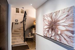 Asty Luxury Apartments