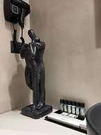 Noam Luxury Hotel