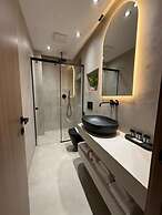Noam Luxury Hotel