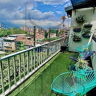 Tauro Black Suites