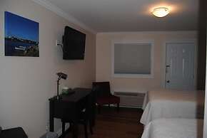 Arnold's Cove Inn