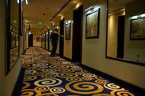 Premium Strato Hotel