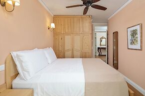 Nafsika's Grande Residence in Corfu Town