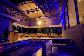 Wintana Hotel & Apartments