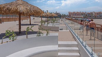 Luxury Oceanview Studio Sonoran Star