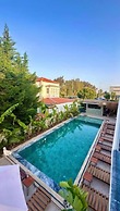 Trina Talles Alaçatı