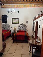 HOTEL LOS ESCUDOS