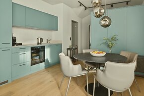 Belmont Residences