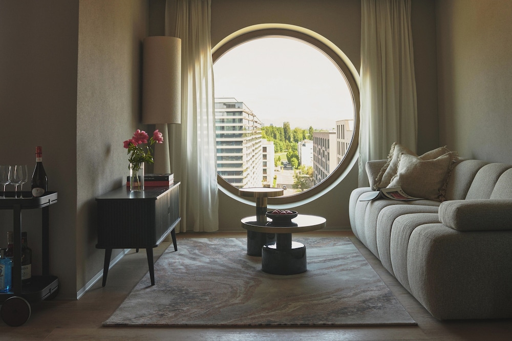 Belmont Residences