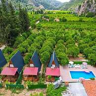 Garden bungalov