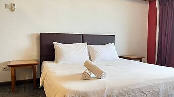 Cempaka Apartment By Easy Nap
