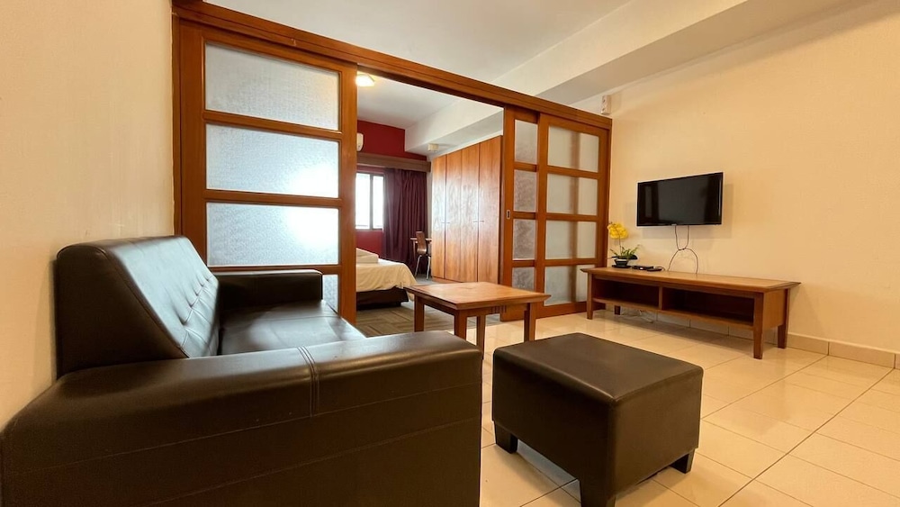 Cempaka Apartment By Easy Nap