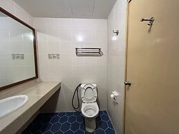 Cempaka Apartment By Easy Nap
