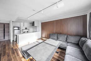 GRACE 406