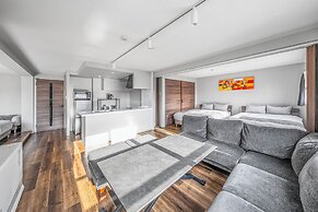 GRACE 406
