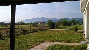 Unique Farm in Palaiomonastiro