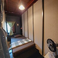 Baan Baan Hostel