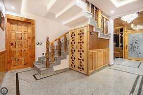 Bombay Residency