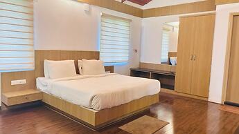 Tranquil Revtree Resort
