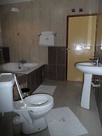 Donnie's Hotel Nakuru
