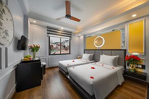 Hanoi Royal Premium Hotel