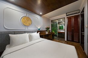 Hanoi Royal Premium Hotel