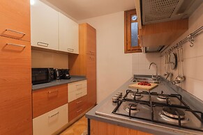 Bell Tower Square by Rent all Como