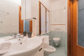 Bell Tower Square by Rent all Como