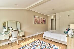Maple Residence