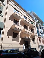Meadows - Luxury 3-Bedroom Apt in Athens