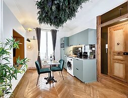 1552 Laborde
