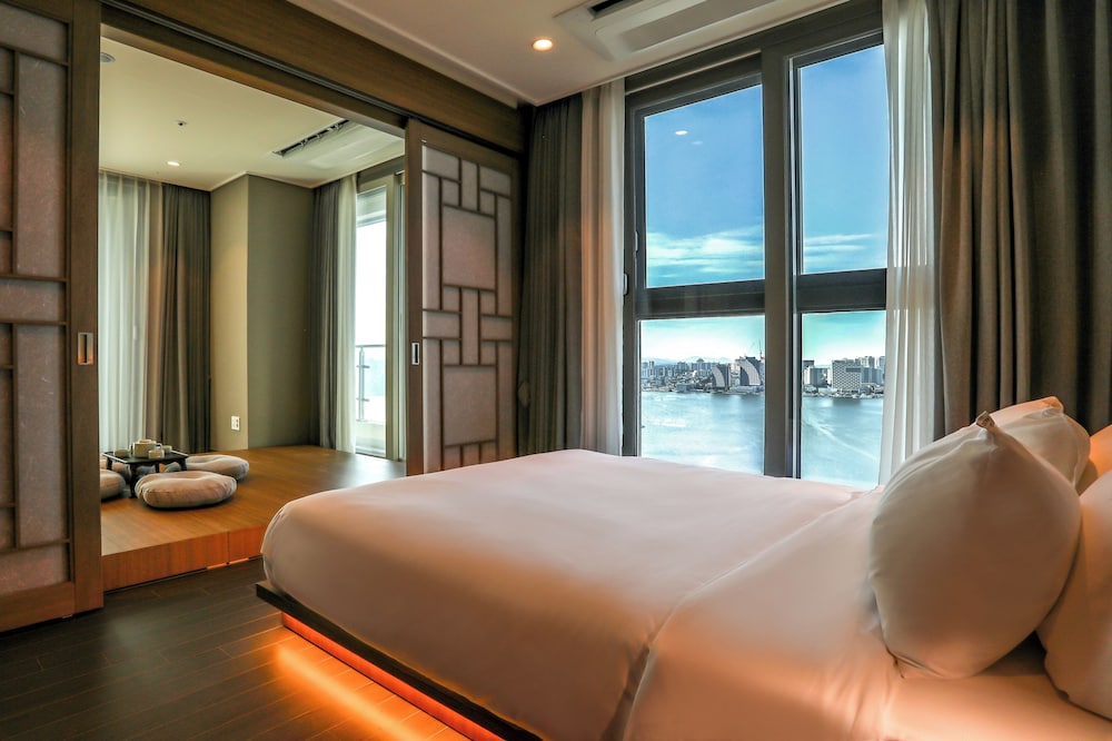 Hotelaround Sokcho