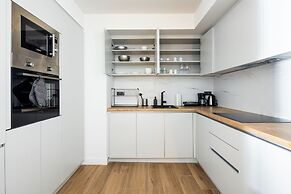 Nostalgia 1-Bedroom Apartment in Athens