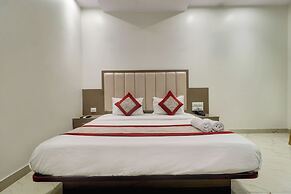 Hotel A K Fort Inn
