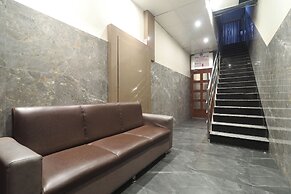 Hotel A K Fort Inn