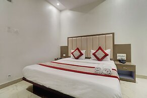 Hotel A K Fort Inn