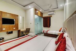 Hotel A K Fort Inn