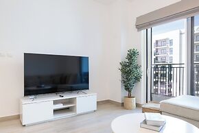 Bloomfields Luxurious 2Br Water Edge