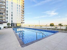 Bloomfields Luxurious 2Br Water Edge