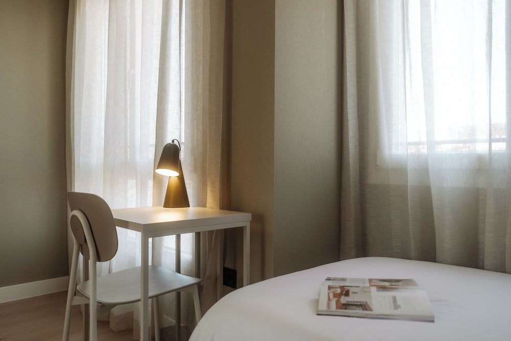 Via Monte Apartments by Olala Homes