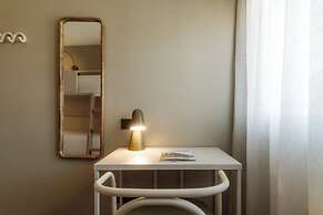 Via Monte Apartments by Olala Homes