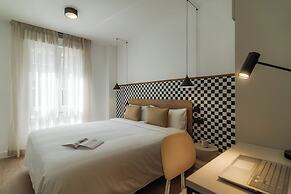 Via Monte Apartments by Olala Homes