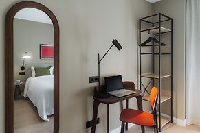 Via Monte Apartments by Olala Homes